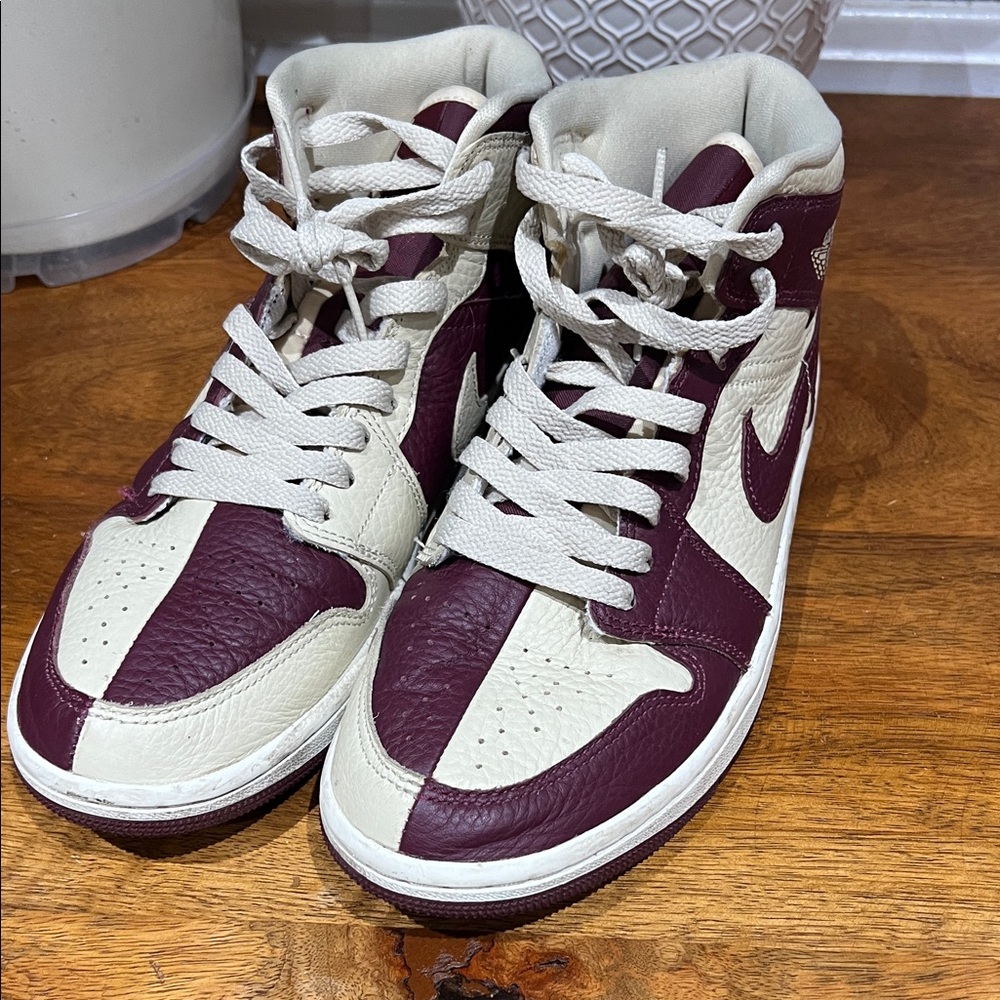Nike High-Top Sneakers in Cream and Maroon